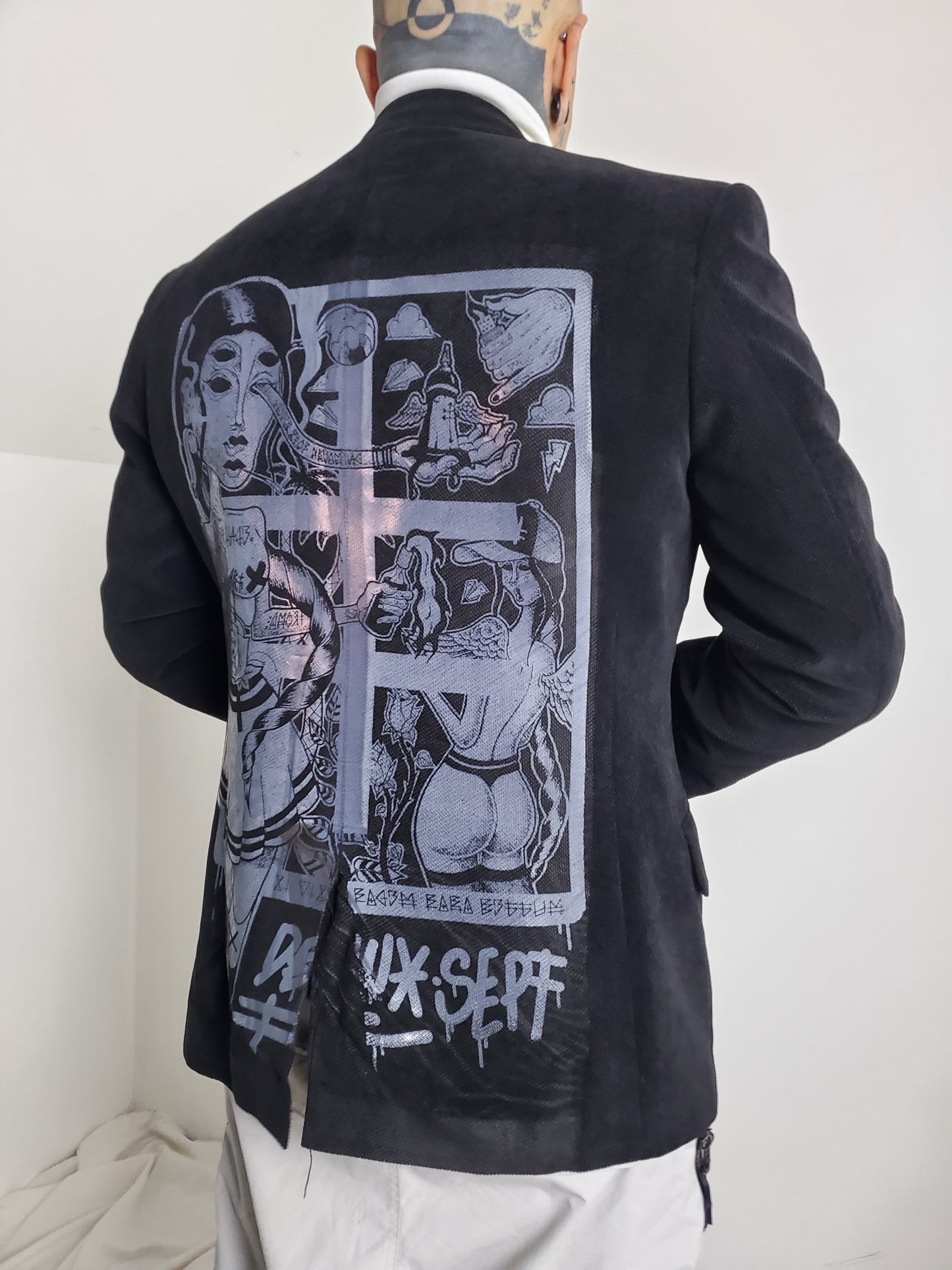 ‡ JACKET VI // SI VIS PACEM ‡