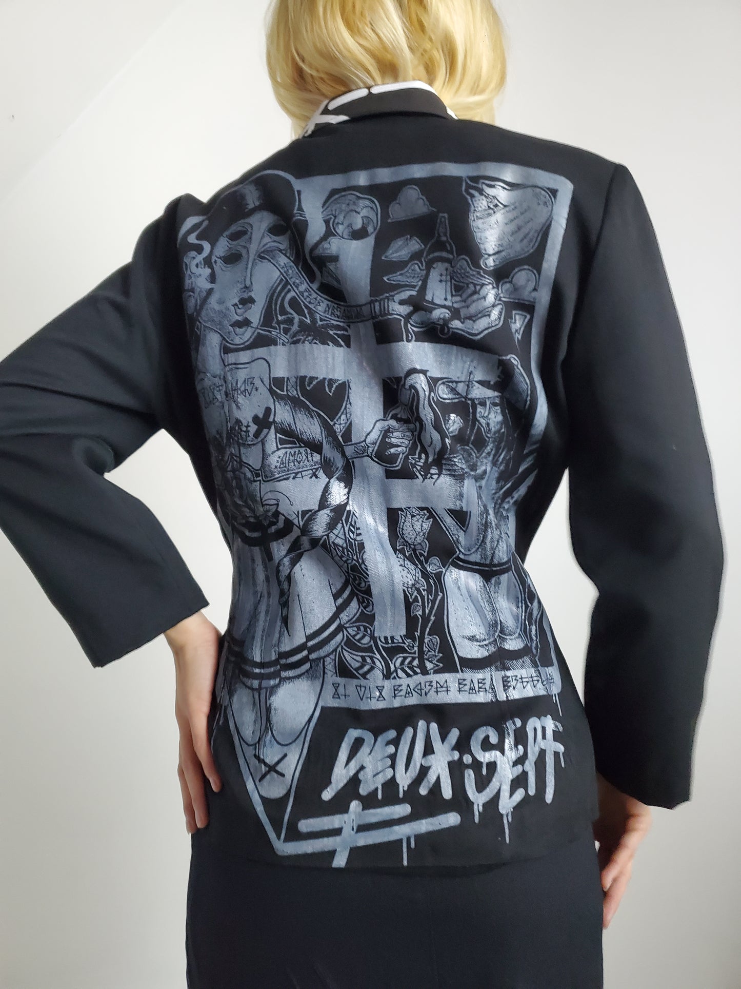 ‡ JACKET III // SI VIS PACEM ‡